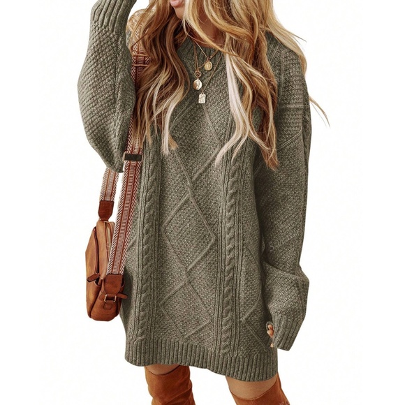 Cozy Solid Cable Knit Oversized Sweater Dress - Picture 3 of 9